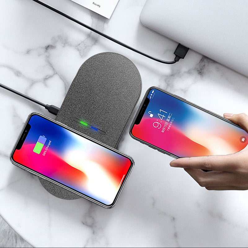 2-in-1 Wireless Fast Charger 15W - Phone & Earbuds
